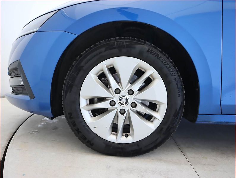Škoda Octavia (2023) Ambition Plus 2.0 TDI - fotka 15 z 22