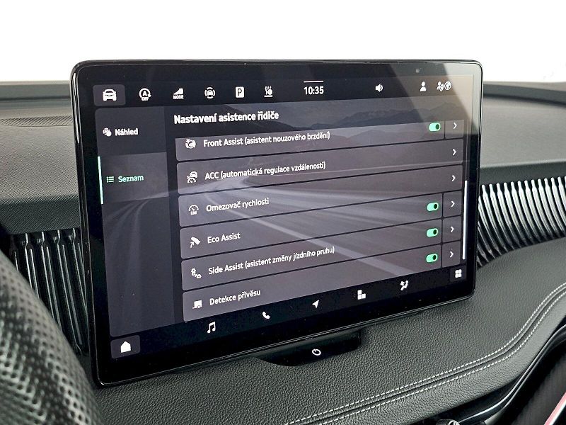 Škoda Superb (2025) 2.0TSi 195kW 4X4 SPORTLINE PAN - fotka 22 z 35