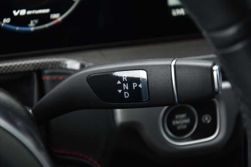 Mercedes-Benz Třídy G 63 AMG MANUFAKTUR ZÁRUKA ČR - fotka 20 z 32