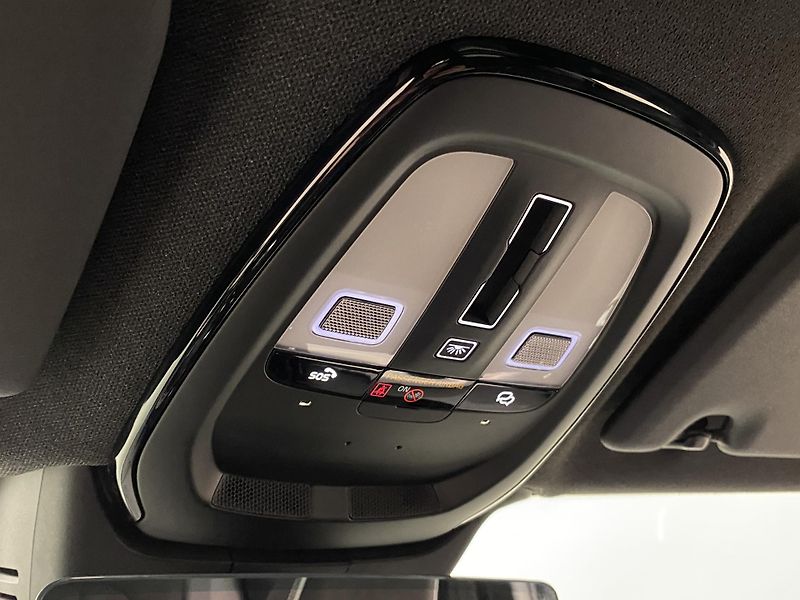 Volvo XC40 (2026) B3 AUT DARK ULTRA  - fotka 59 z 60