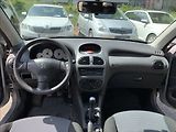 Peugeot 206 1,4 i,ČR - náhled 9