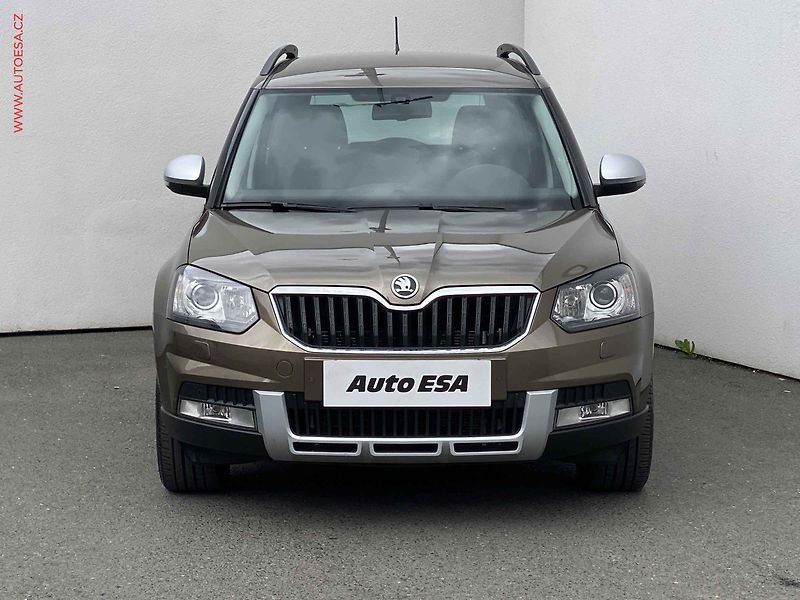 Škoda Yeti (2014) 2.0 TDi 4x4, Elegance, TZ - fotka 2 z 18
