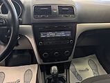 Škoda Yeti 2.0 TDI 4X4 - náhled 16