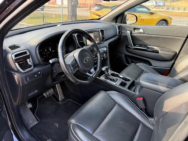 Kia Sportage 2.0 CRDi 4x4  - fotka 5 z 11
