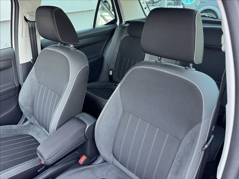 Škoda Fabia 1,0 TSI STYLE DPH 1maj původČR - fotka 21 z 50