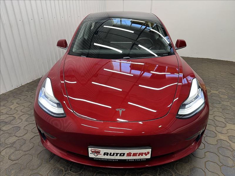 Tesla Model 3 LONG RANGE AWD BOOST EIBACH - fotka 13 z 35