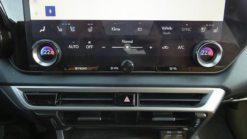 Lexus RX 350h 2.5 HEV 4x4 E-Four e-CVT Execu - fotka 16 z 23