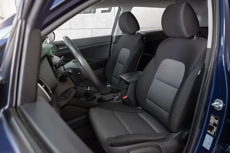 Hyundai Tucson 1.6T-GDI 130kW*KAMERA*TAŽNÉ*ČR - fotka 12 z 34