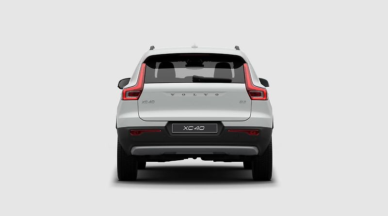 Volvo XC40 (2026) B3 CORE AUT - fotka 14 z 19