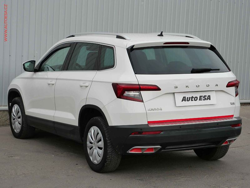 Škoda Karoq (2020) 2.0 TDi, ČR, Style, LED, navi - fotka 6 z 26