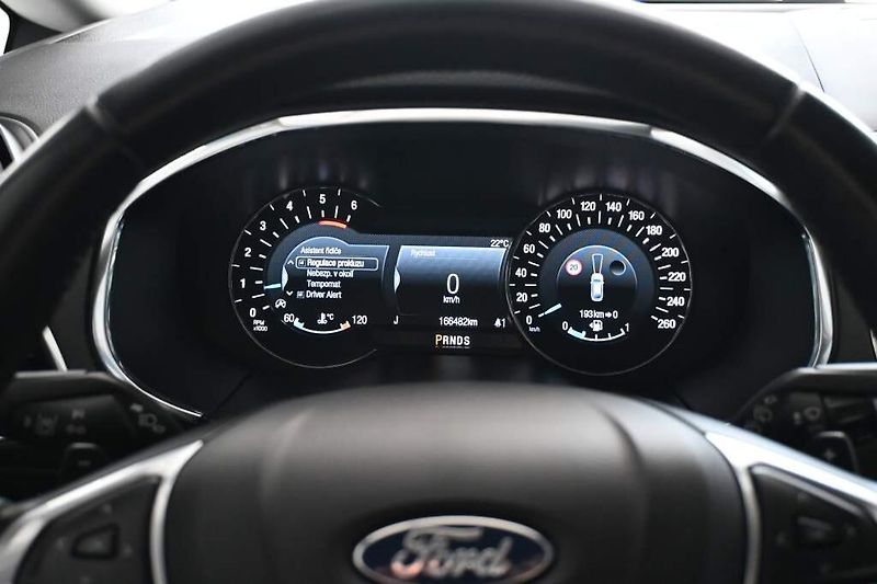 Ford S-MAX (2022) 2.0 140 KW LED ACC Tažné Kamer - fotka 25 z 36