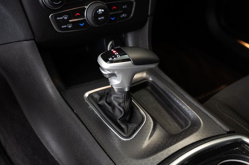 Dodge Charger - fotka 15 z 21