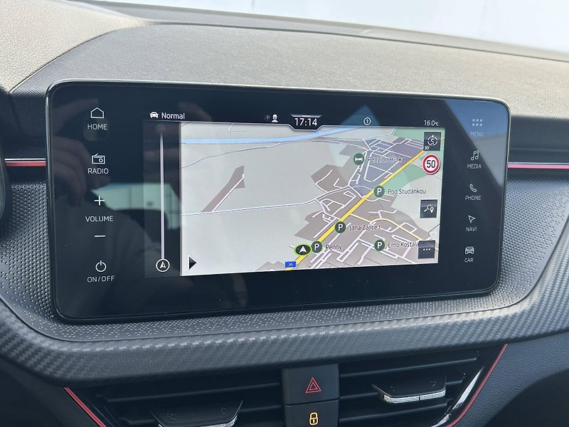 Škoda Scala Monte Carlo 7DSG 1,0TSI - fotka 15 z 25