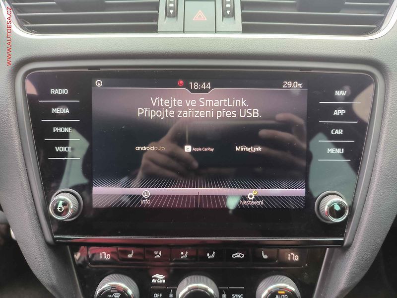 Škoda Octavia (2018) 1.6 TDi, Clever, navi, TZ - fotka 14 z 21
