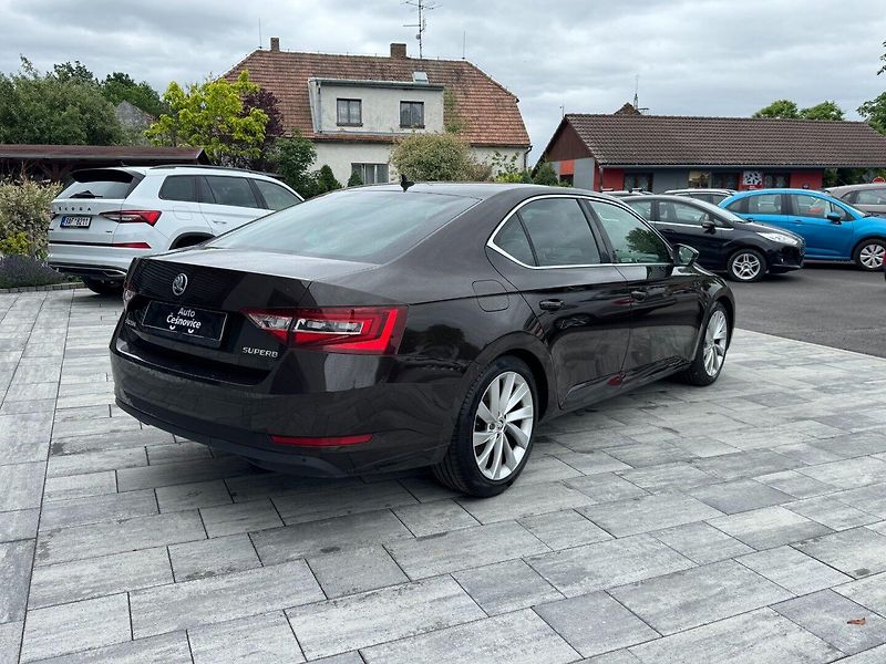 Škoda Superb (2016) Style Plus 2.0 TDI 110kW - fotka 5 z 30