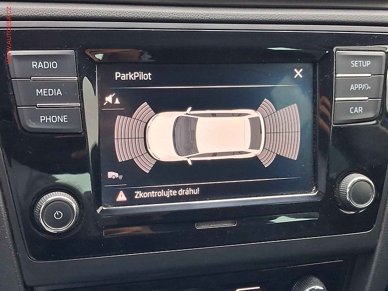Škoda Rapid (2018) 1.0 TSi, Clever, bixen - fotka 16 z 17