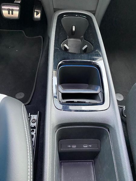 Volkswagen ID.3 (2023) PRO, 82 kWh, 2023 - fotka 16 z 17