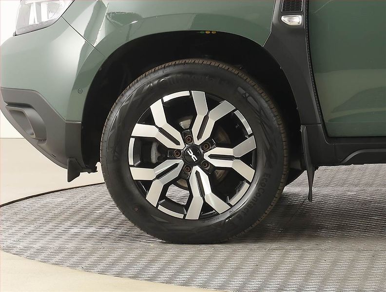 Dacia Duster (2023) 1.0 TCe, LPG, Serv.kniha, Navi - fotka 15 z 22