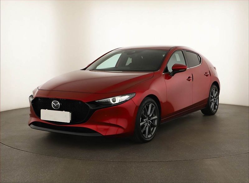 Mazda 3 (2021) 2.0 Skyactiv-G - fotka 2 z 14