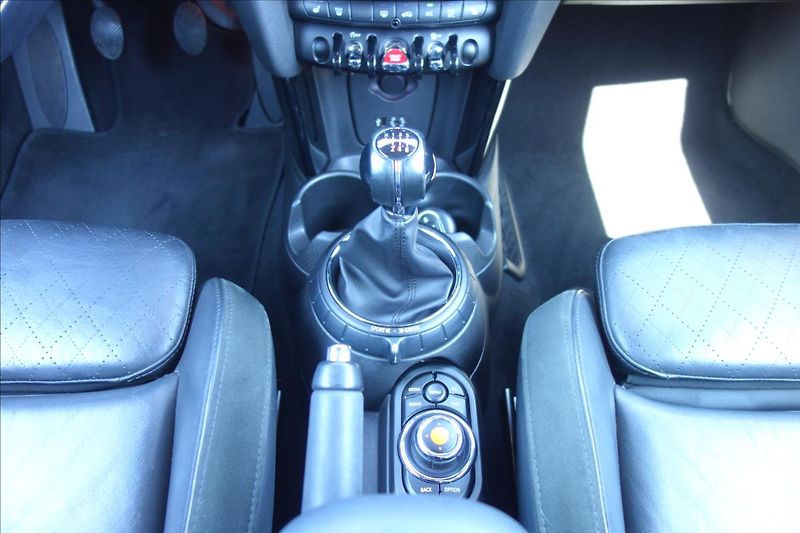 Mini Cooper 1,5 i 100KW, LED, 54TIS.KM. - fotka 22 z 38