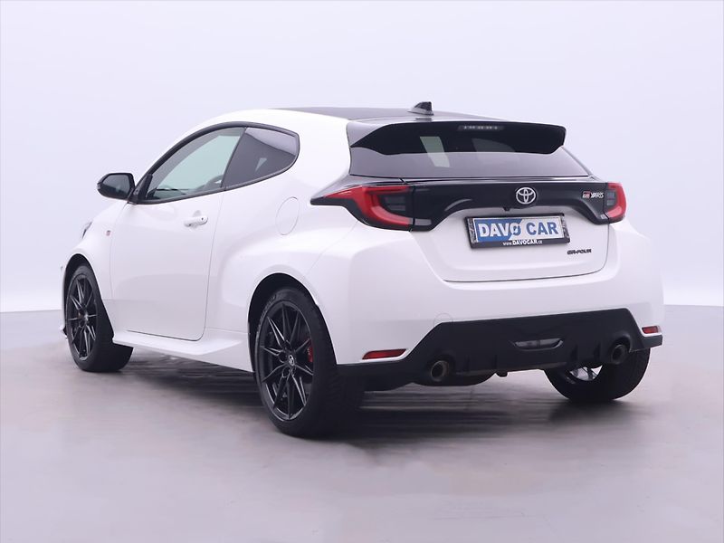 Toyota GR Yaris Four 1,6 T 192kW 4WD DPH - fotka 5 z 35