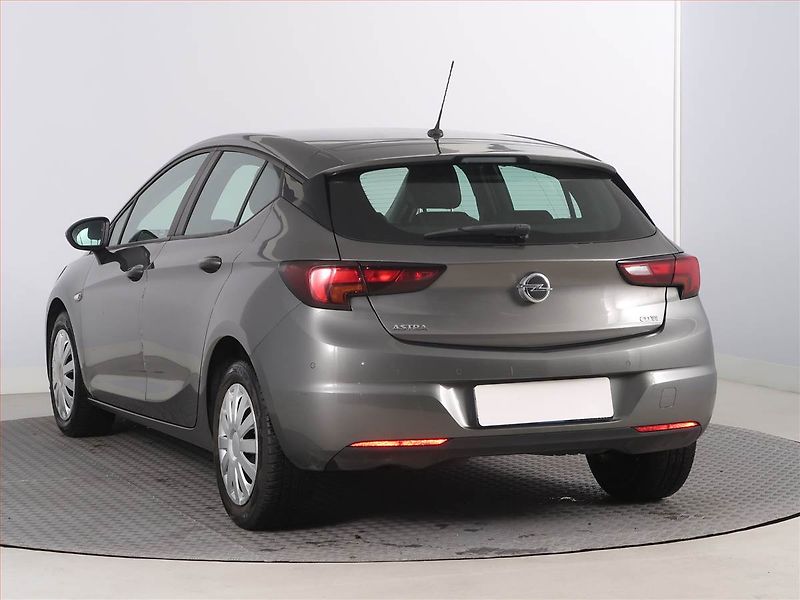 Opel Astra (2018) 1.6 CDTI, Serv.kniha, Tempomat - fotka 4 z 18