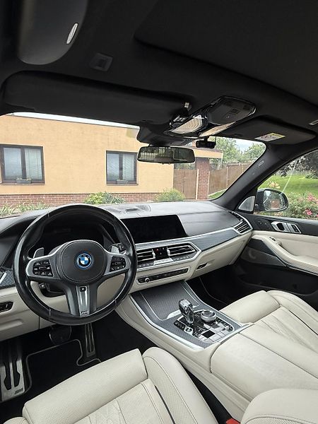 BMW X5 (2022) XDrive45e - fotka 18 z 39