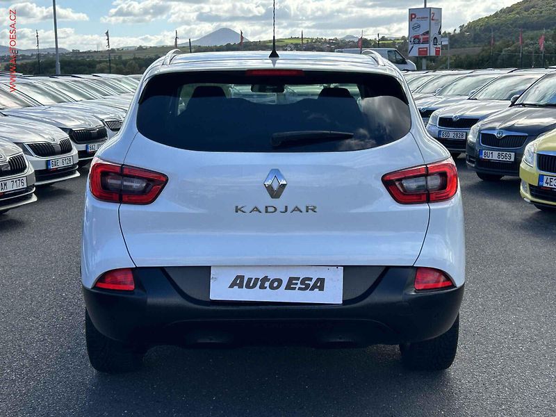 Renault Kadjar (2017) 1.2 TCe, AC - fotka 5 z 19
