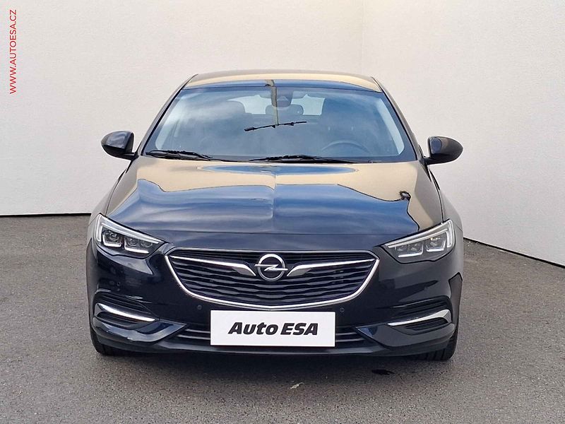 Opel Insignia (2018) 1.5T, 2.maj,ČR, servis.kniha - fotka 2 z 16