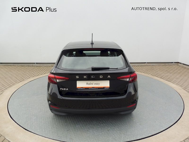 Škoda Fabia (2025) Selection 1,0 MPI 59kW - fotka 24 z 27