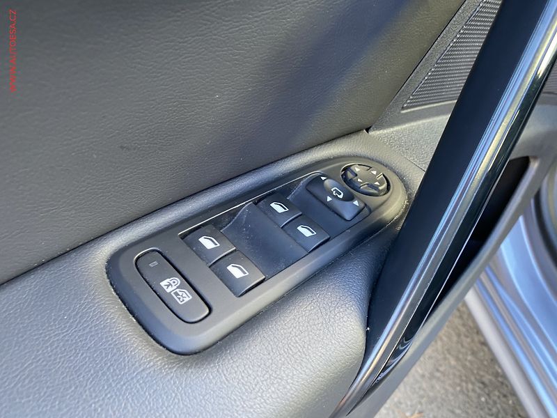 Peugeot 508 (2018) 2.0 HDi, 1.maj,ČR, GT, AT - fotka 13 z 19