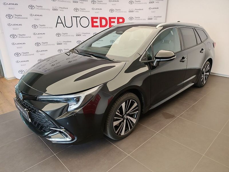 Toyota Corolla Touring Sports 2.0 Hybrid Styl - fotka 1 z 38