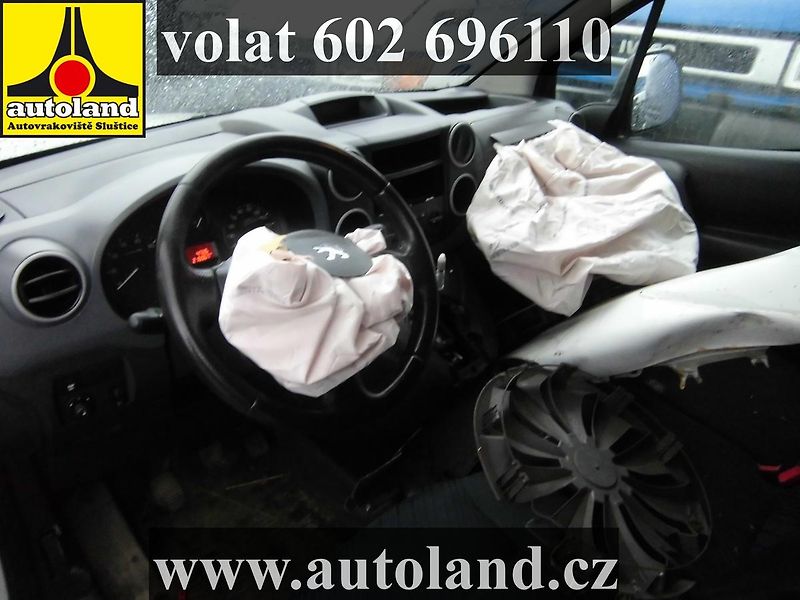 Peugeot Partner (2011) VOLAT 602 696110 - fotka 2 z 7