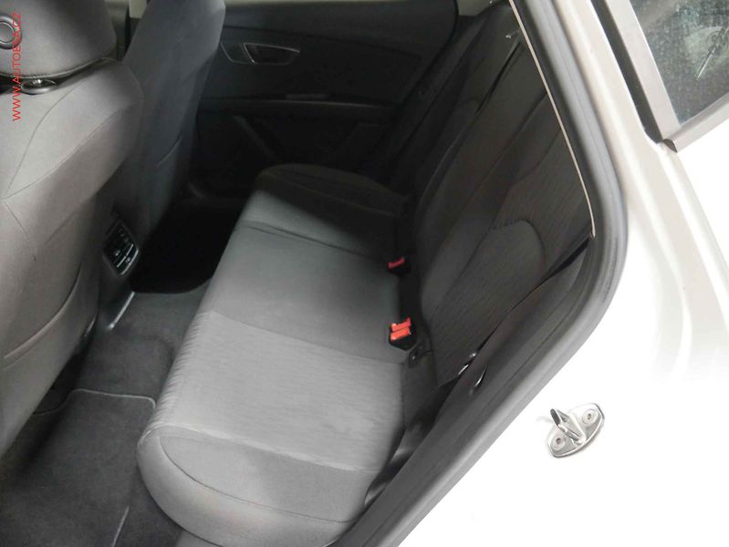 Seat Leon (2014) 2.0TDi, LED - fotka 10 z 23