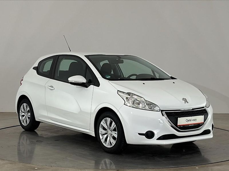 Peugeot 208 Hatchback 208 - fotka 14 z 25