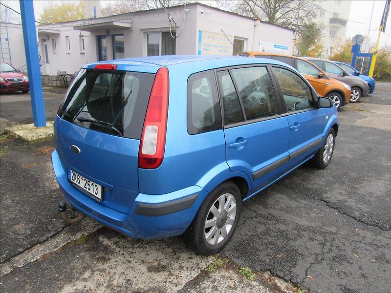 Ford Fusion 1,4 i 59KW 1.Majitel - fotka 6 z 28