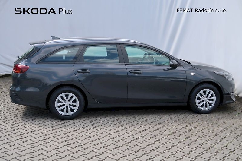 Kia Ceed (2022) Sportswagon 1,0 T-GDI/88 kW - fotka 3 z 30