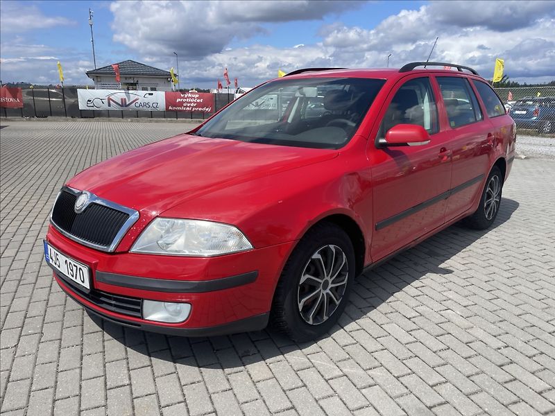 Škoda Octavia 2,0 TDi 103kw BKD Klimatronic - fotka 30 z 35
