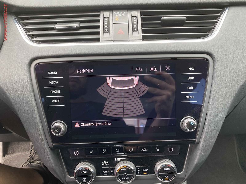 Škoda Octavia (2018) 1.5 TSi, Clever, DSG, LED, TZ - fotka 18 z 19