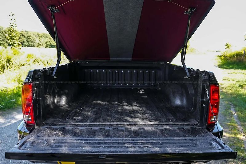 Dodge RAM SRT-10 8,3 V10 372 kW VIPER - fotka 19 z 19