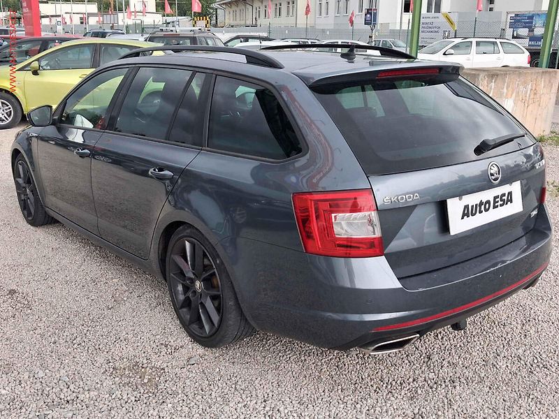 Škoda Octavia (2016) 2.0 TDi, RS Challange, DSG - fotka 6 z 24