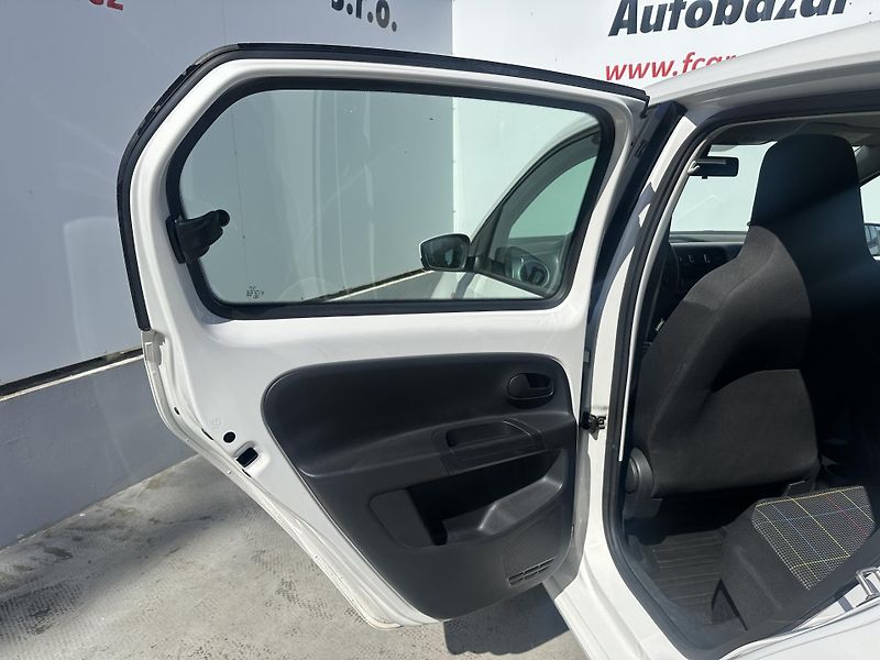 Škoda Citigo (2014) 1.0 MPI ser.knížka - fotka 10 z 24