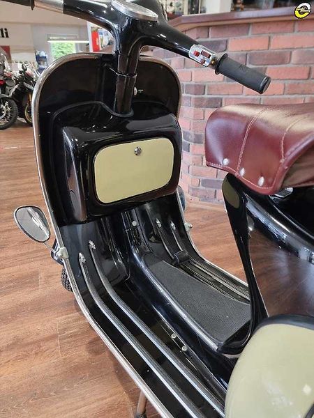 Vespa (1963) VBB2T 150 - fotka 13 z 18