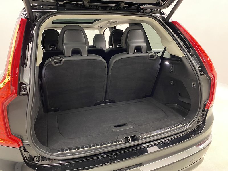 Volvo XC90 B5 AWD BRIGHT PLUS AUT 7míst - fotka 35 z 62