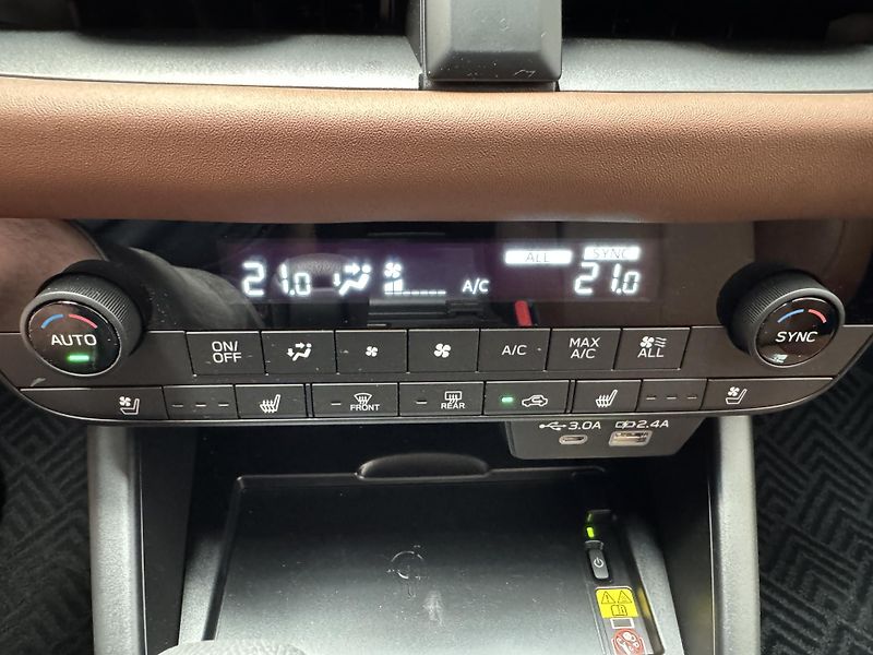 Subaru Outback 2,4T Premier XT - fotka 44 z 58