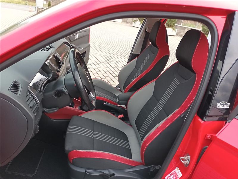 Škoda Fabia 1,2 TSI,81KW,MONTE CARLO,PANO, - fotka 14 z 38