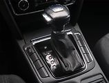 Škoda Superb (2011) Comfort 2.0 TDI, Automat, Navi - náhled 13