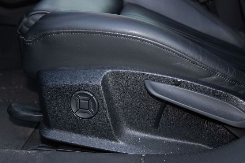 Audi A6 Servisované, tažné, 170kW/231k - fotka 39 z 52