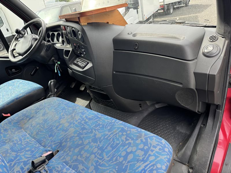 Iveco Daily 2.8JTD, 5.200kg,nosnost: 2.46t - fotka 21 z 27