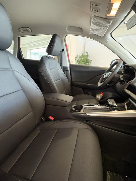 MG ZS (2026)  HEV 1.5 exclusive - fotka 14 z 15